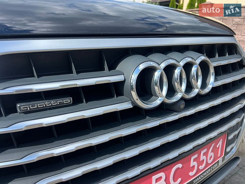 Внедорожник / Кроссовер Audi Q7 2016 в Ровно