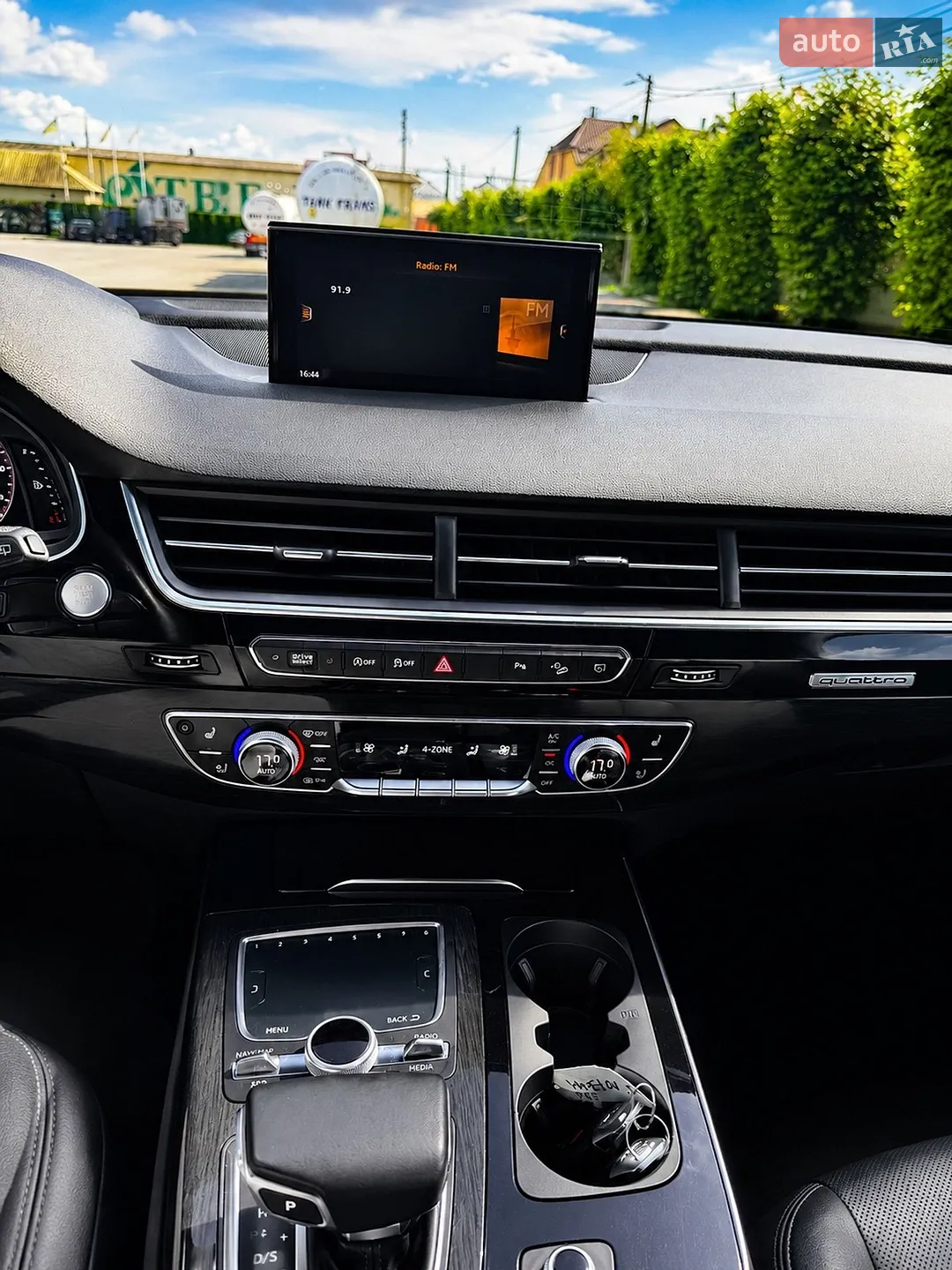 2017 Audi Q7 - мініатюра 12