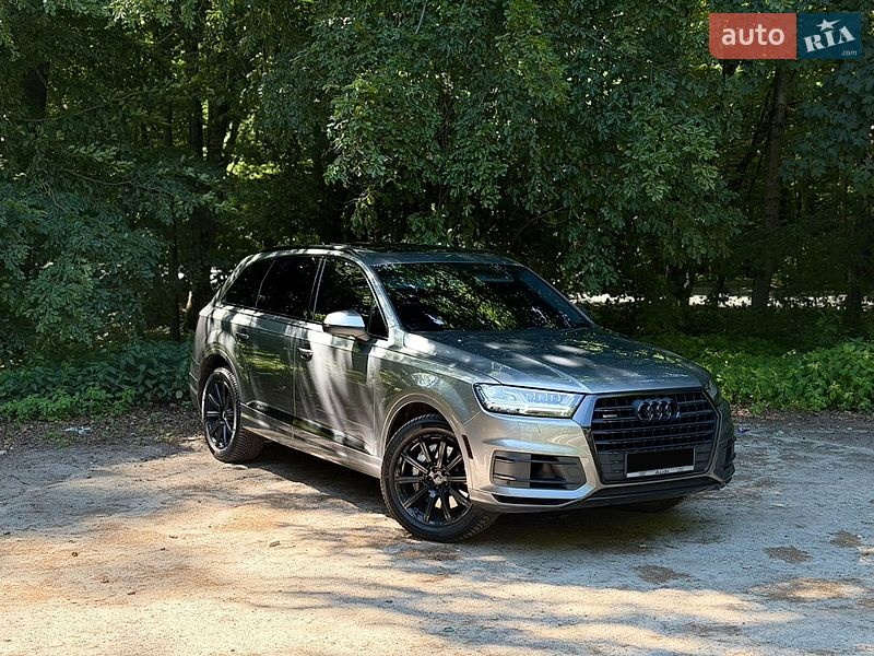 Внедорожник / Кроссовер Audi Q7 2015 в Львове
