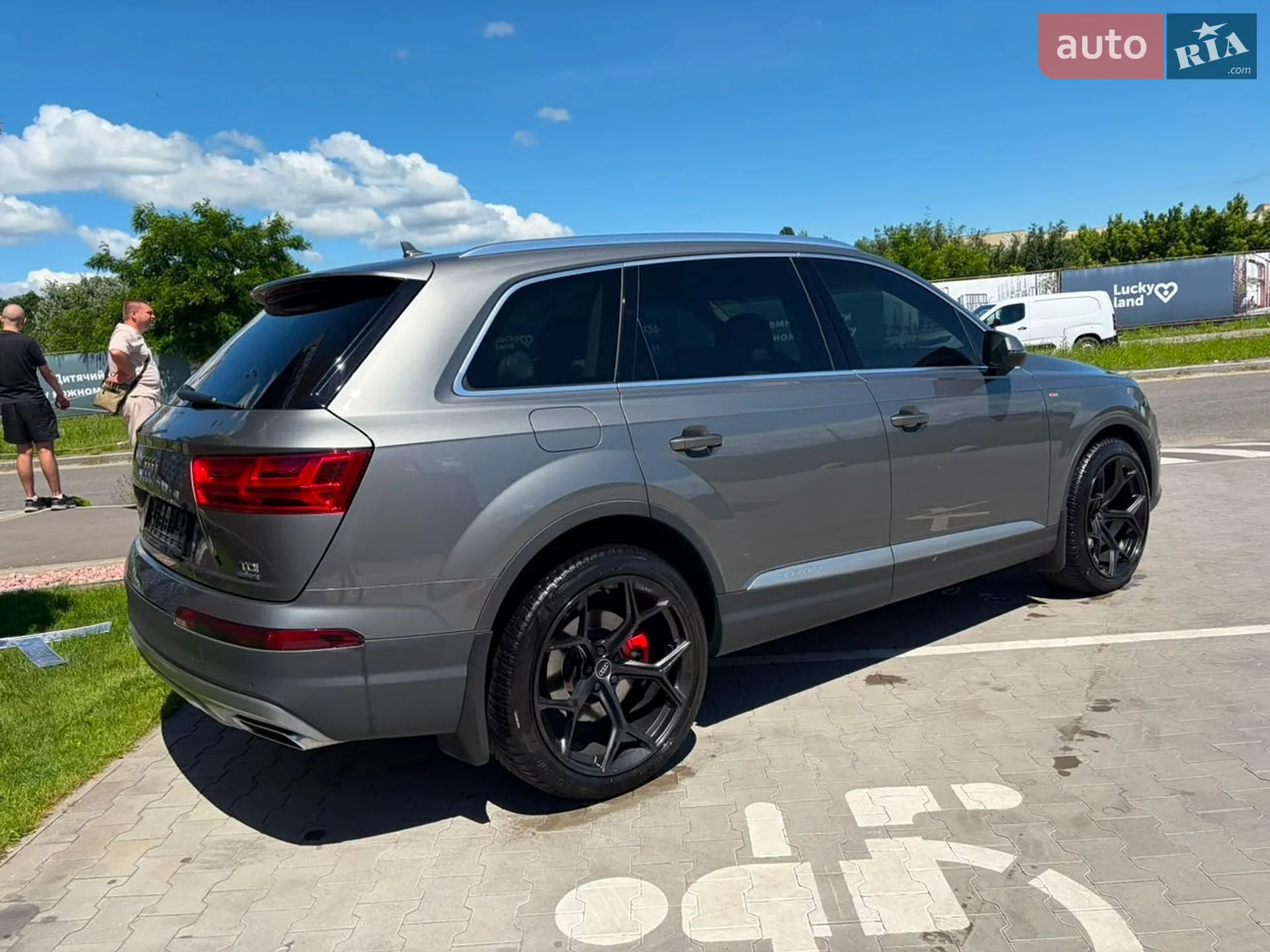 2016 Audi Q7 - мініатюра 18