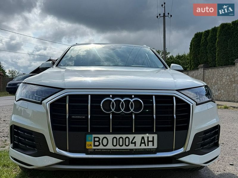 Позашляховик / Кросовер Audi Q7 2021 в Тернополі