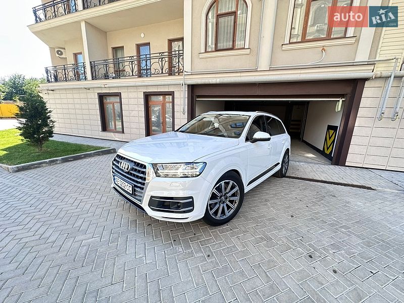 2017 Audi Q7, VIN WA1VAAF77JD011532:plate — фото 1 (autoria)