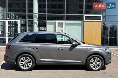 Внедорожник / Кроссовер Audi Q7 2017 в Киеве фото 4 Внедорожник / Кроссовер Audi Q7 2017 в Киеве