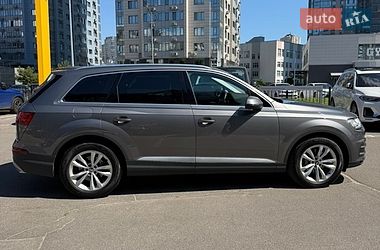 Внедорожник / Кроссовер Audi Q7 2017 в Киеве фото 11 Внедорожник / Кроссовер Audi Q7 2017 в Киеве