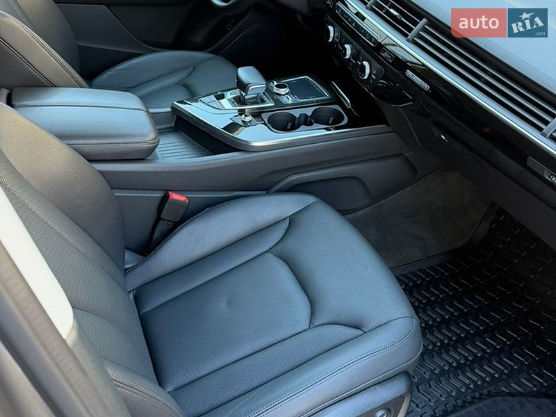 Внедорожник / Кроссовер Audi Q7 2017 в Киеве фото 20 Внедорожник / Кроссовер Audi Q7 2017 в Киеве