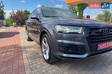 Внедорожник / Кроссовер Audi Q7 2018 в Кривом Роге