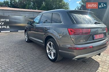 Внедорожник / Кроссовер Audi Q7 2018 в Кривом Роге