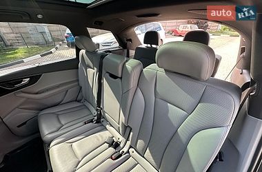 Внедорожник / Кроссовер Audi Q7 2018 в Кривом Роге