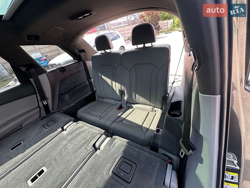 Внедорожник / Кроссовер Audi Q7 2018 в Кривом Роге