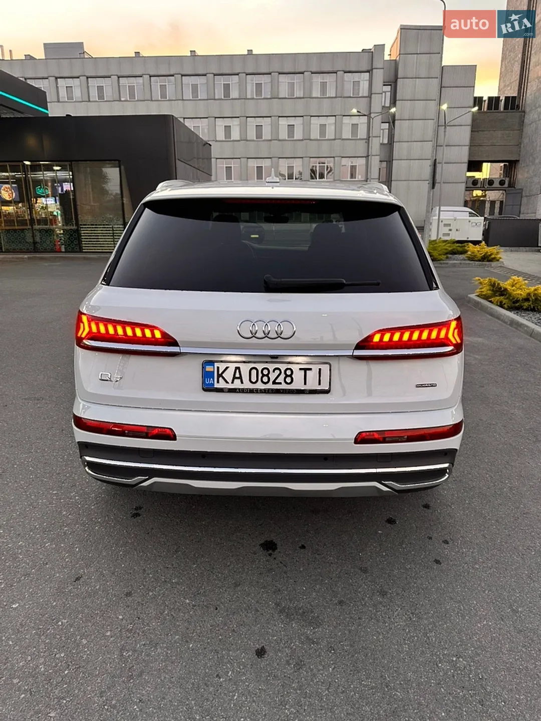 2022 Audi Q7 - мініатюра 11