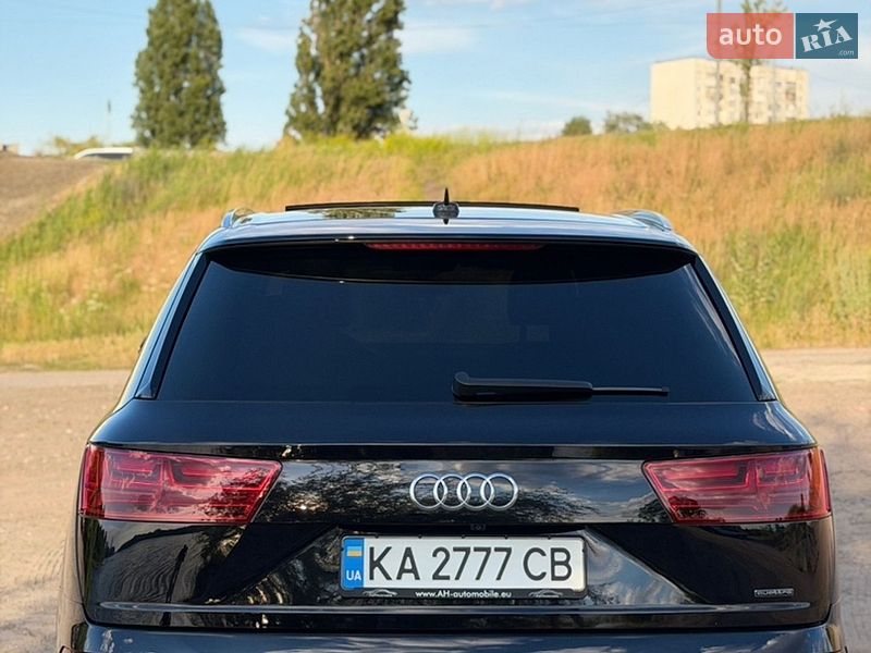 Позашляховик / Кросовер Audi Q7 2017 в Києві фото 29 Позашляховик / Кросовер Audi Q7 2017 в Києві