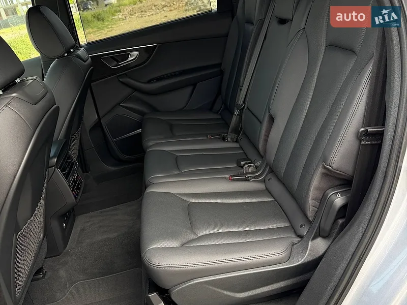 Audi Q7 2021