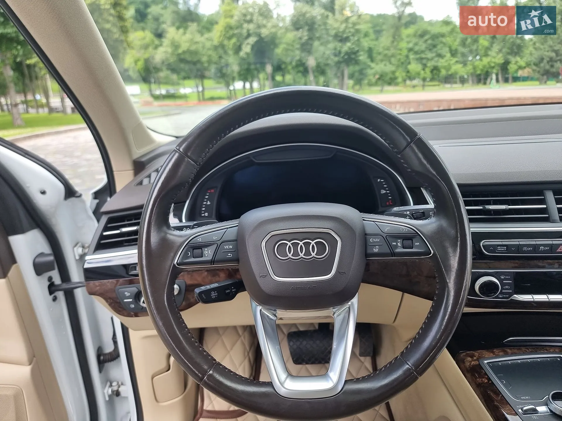 2017 Audi Q7 - мініатюра 27