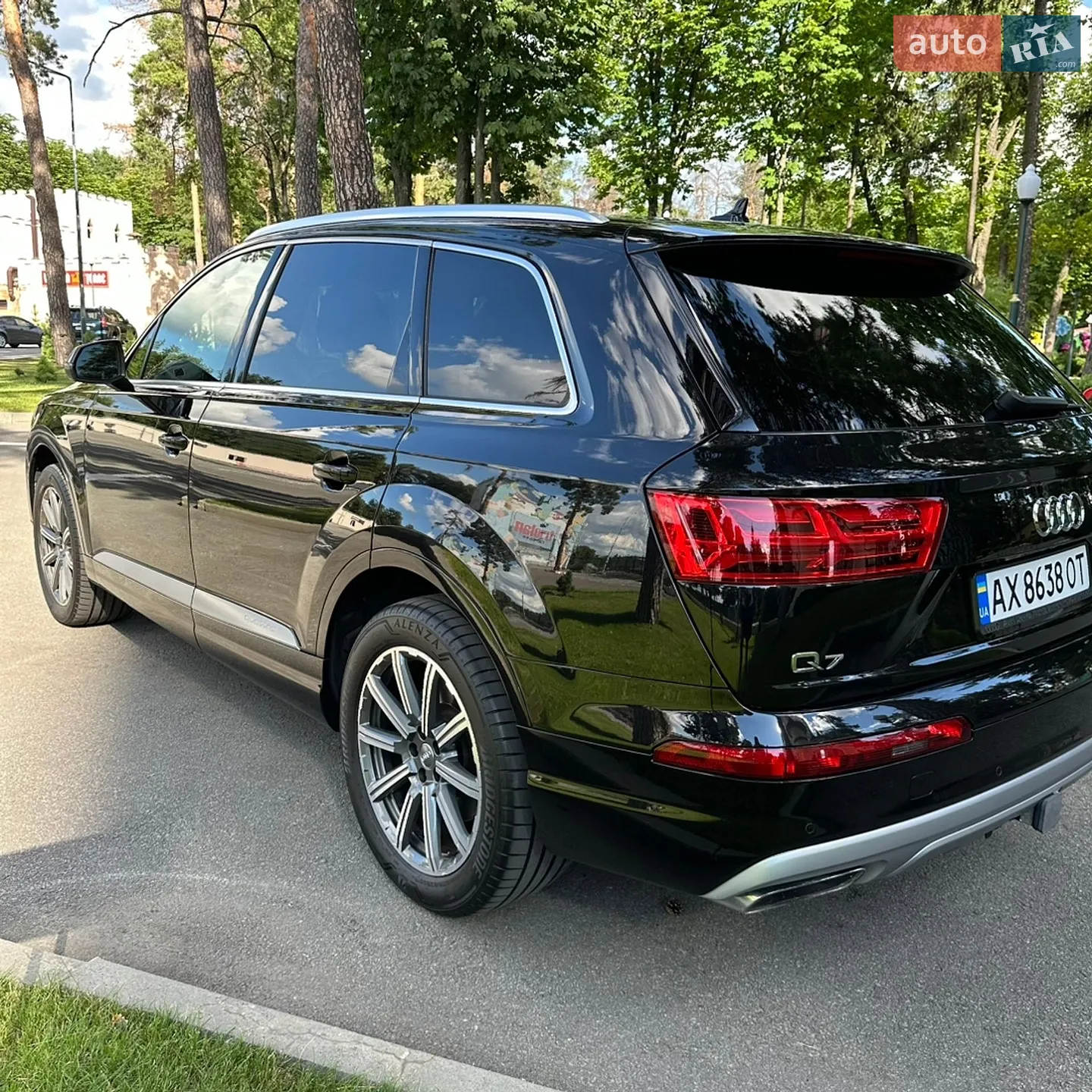 2017 Audi Q7 - мініатюра 16