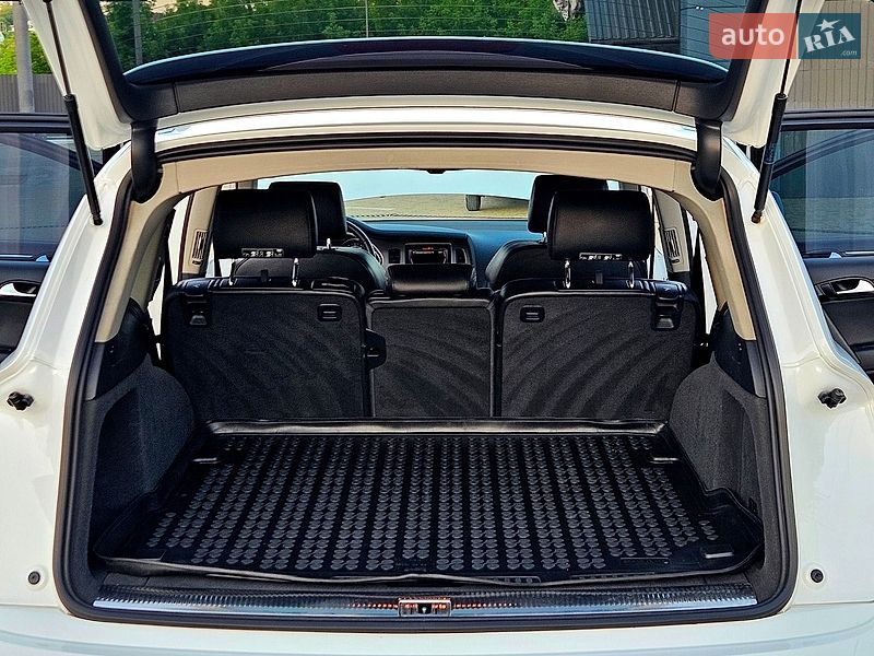 Внедорожник / Кроссовер Audi Q7 2011 в Подволочиске