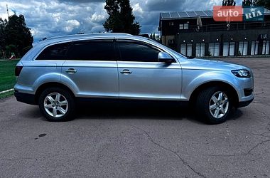 Внедорожник / Кроссовер Audi Q7 2013 в Тростянце