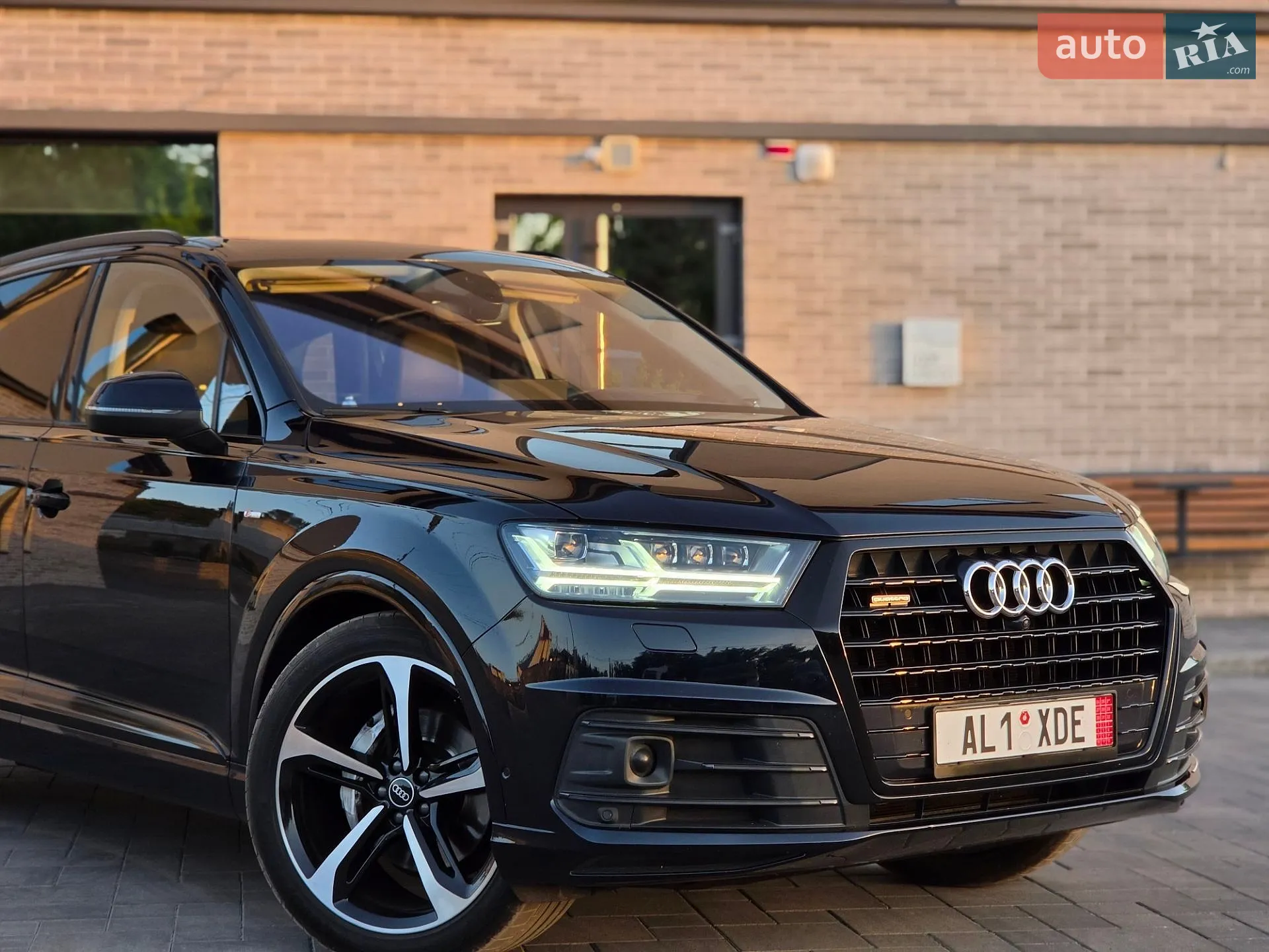 2017 Audi Q7 - мініатюра 4