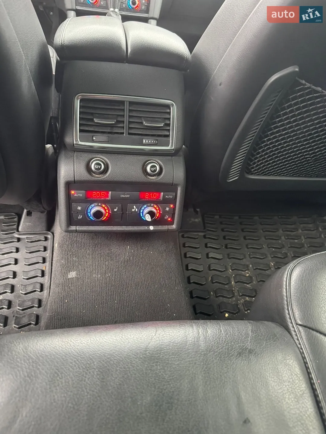 Audi Q7 2011 VIN WA1WMAFE1BD008766 фото оголошення 9 з 13