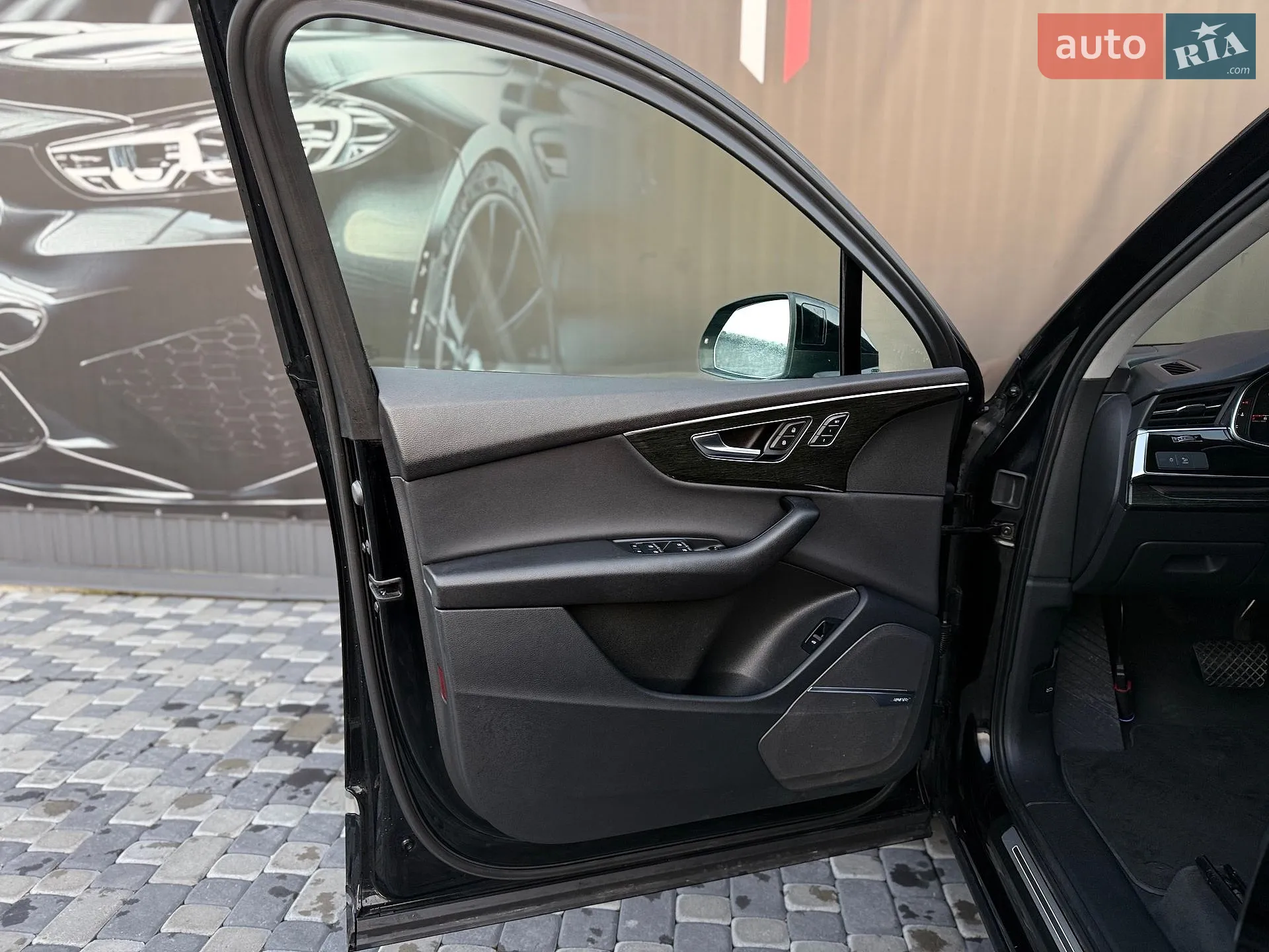 2020 Audi Q7 - мініатюра 26
