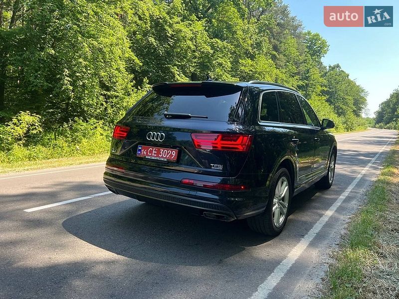 Внедорожник / Кроссовер Audi Q7 2017 в Львове