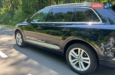 Внедорожник / Кроссовер Audi Q7 2017 в Львове