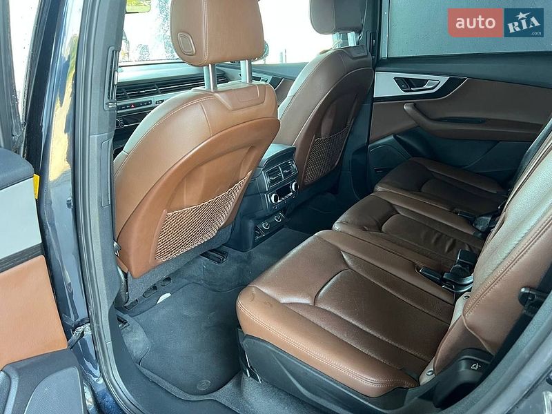 Внедорожник / Кроссовер Audi Q7 2017 в Львове