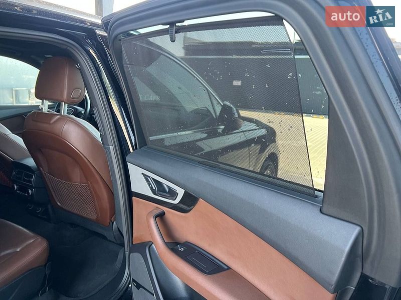 Внедорожник / Кроссовер Audi Q7 2017 в Львове