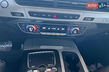 Внедорожник / Кроссовер Audi Q7 2017 в Львове