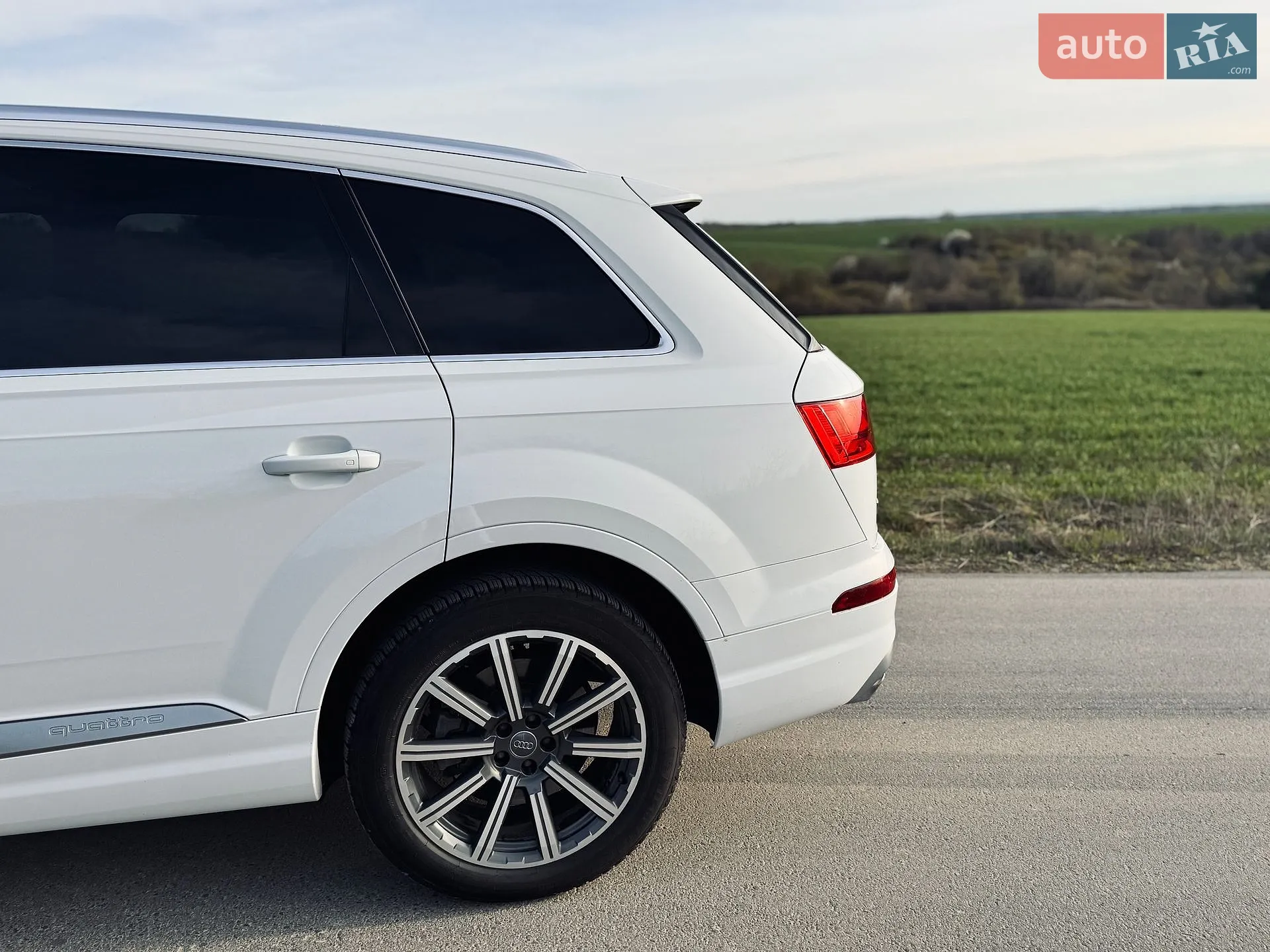 2016 Audi Q7 - мініатюра 5