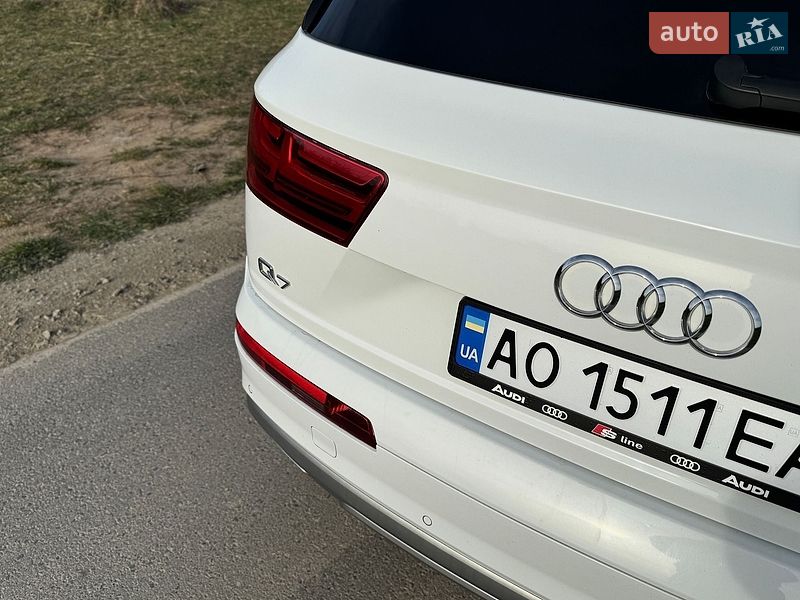 Позашляховик / Кросовер Audi Q7 2016 в Львові фото 6 Позашляховик / Кросовер Audi Q7 2016 в Львові