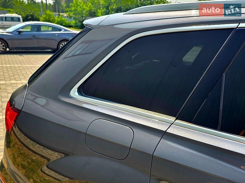 Внедорожник / Кроссовер Audi Q7 2021 в Ивано-Франковске