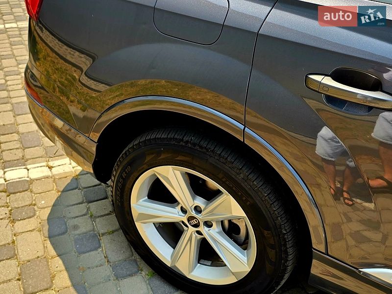 Внедорожник / Кроссовер Audi Q7 2021 в Ивано-Франковске