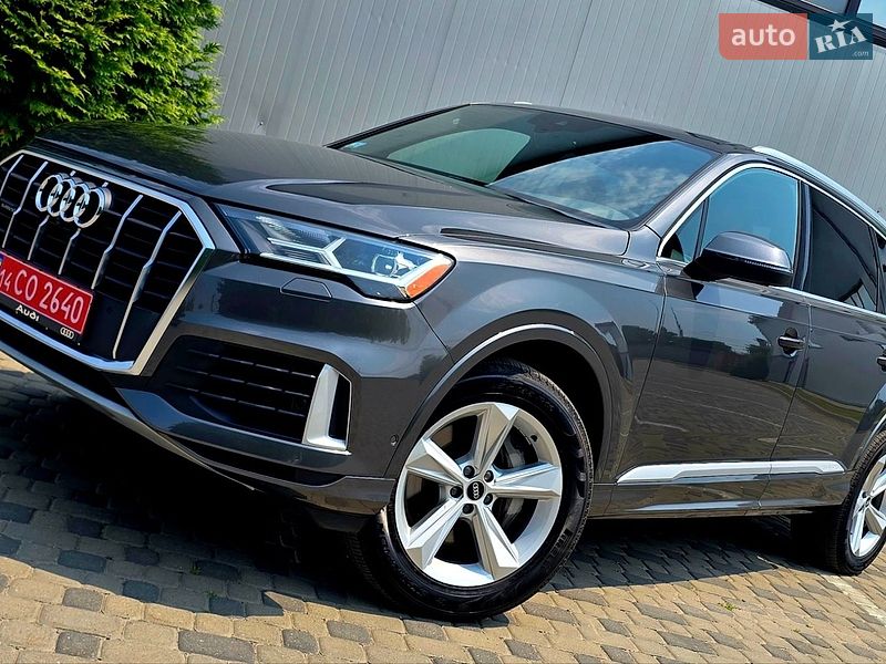 Внедорожник / Кроссовер Audi Q7 2021 в Ивано-Франковске