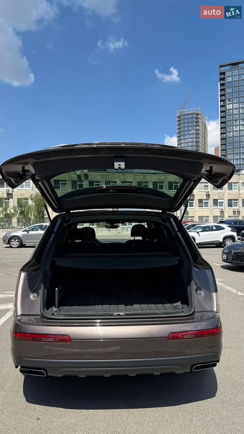2017 Audi Q7 - мініатюра 18