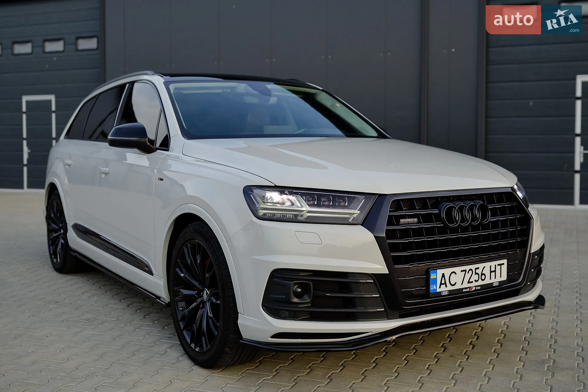 2016 Audi Q7 - мініатюра 2