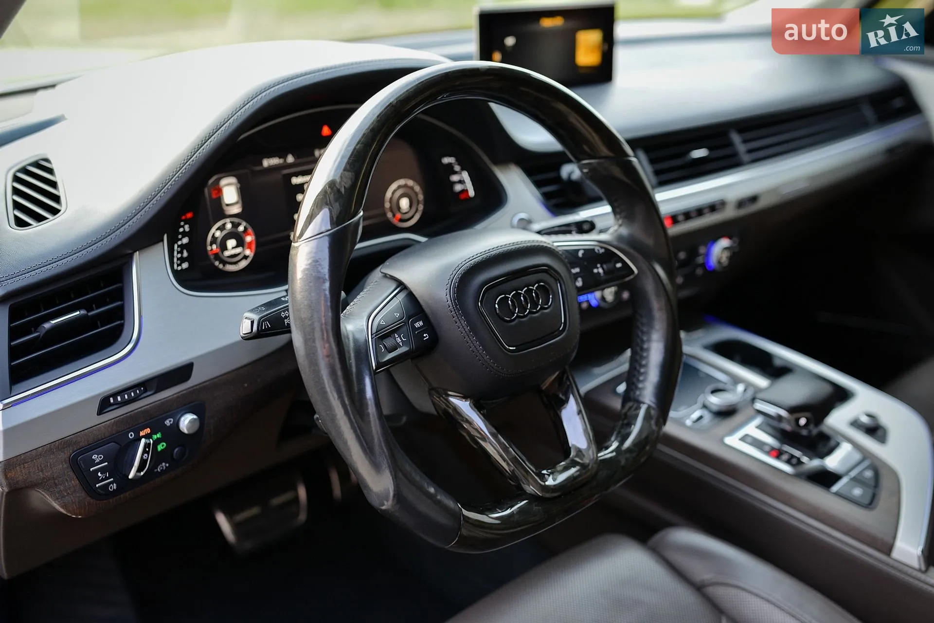 2016 Audi Q7 - мініатюра 38