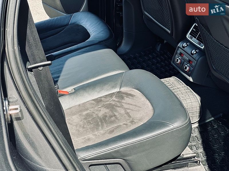 Внедорожник / Кроссовер Audi Q7 2010 в Кременчуге