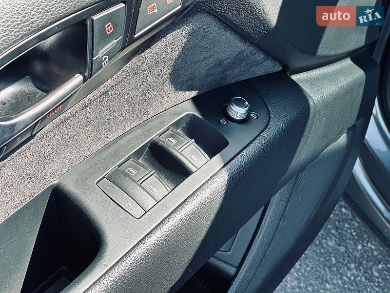 Внедорожник / Кроссовер Audi Q7 2010 в Кременчуге