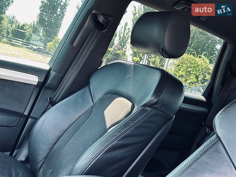 Внедорожник / Кроссовер Audi Q7 2010 в Кременчуге