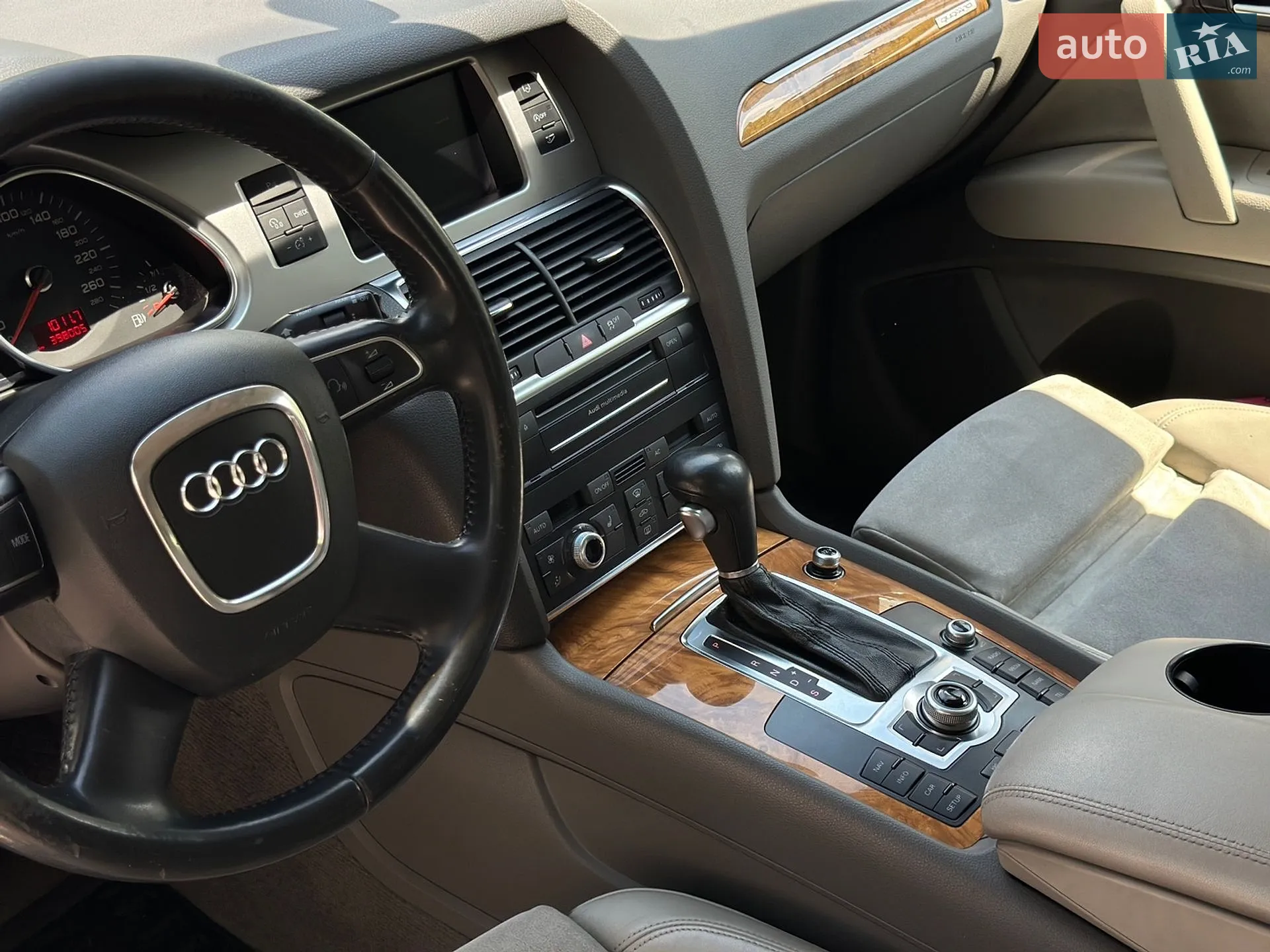 2011 Audi Q7 - мініатюра 16
