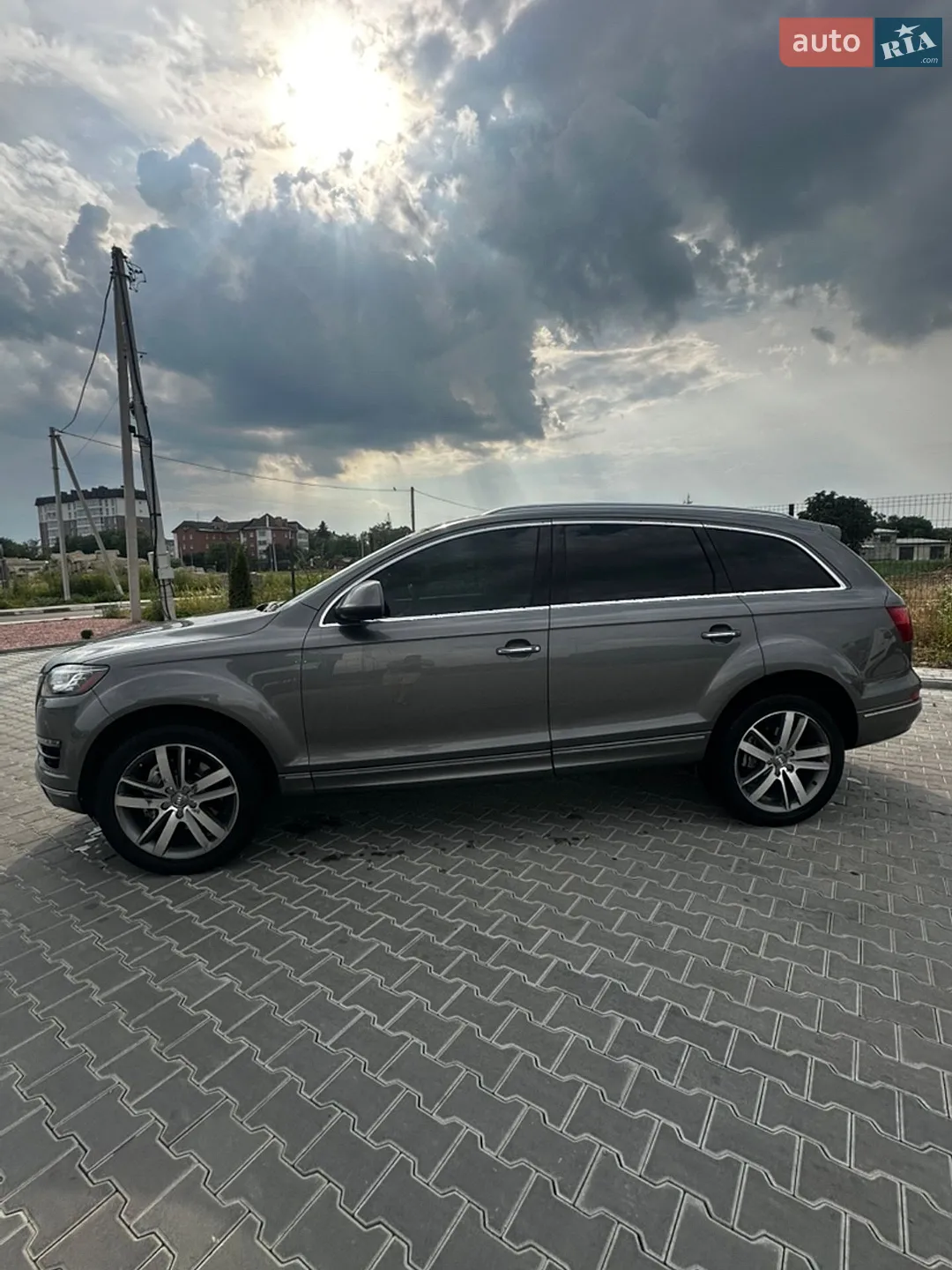 2010 Audi Q7 - мініатюра 11