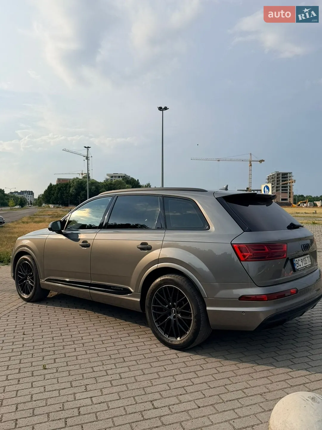 2015 Audi Q7 - мініатюра 9