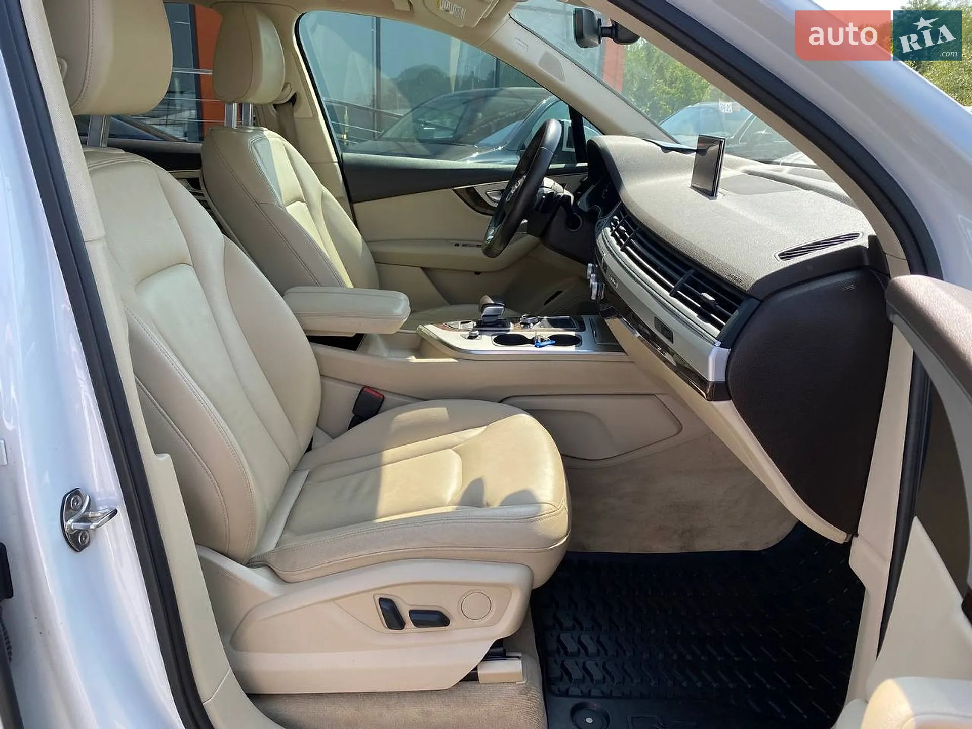 2017 Audi Q7 - мініатюра 26