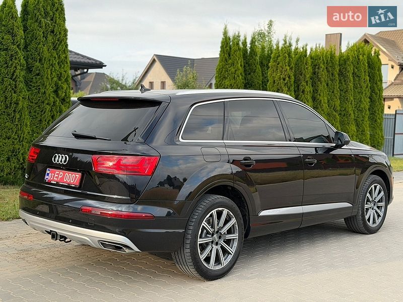 Внедорожник / Кроссовер Audi Q7 2018 в Луцке