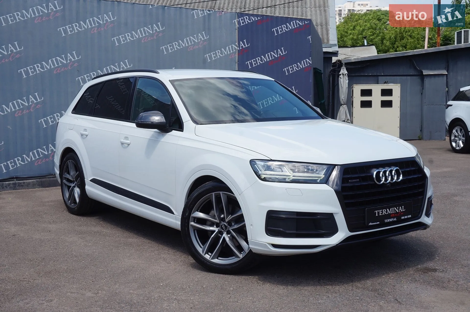 2017 Audi Q7 - фото 1