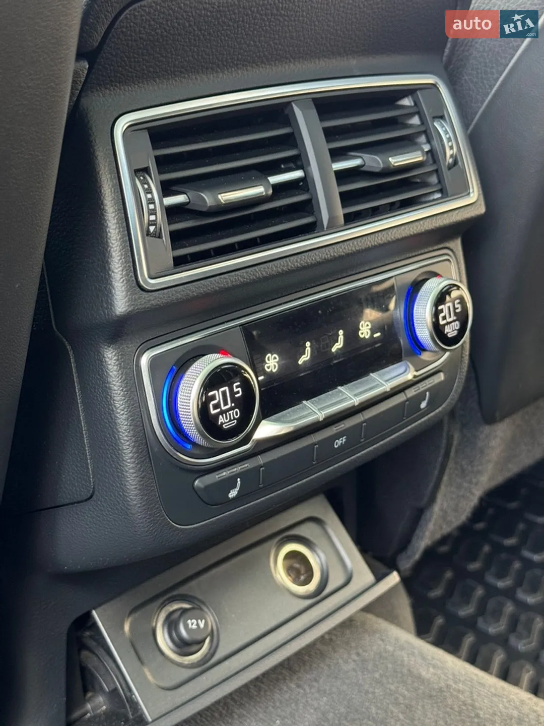 2015 Audi Q7 - мініатюра 11