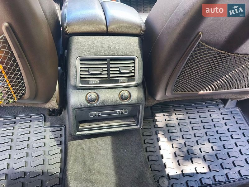 Внедорожник / Кроссовер Audi Q7 2011 в Ставище
