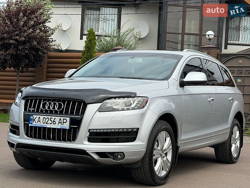Позашляховик / Кросовер Audi Q7 2011 в Києві