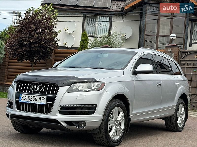 Позашляховик / Кросовер Audi Q7 2011 в Києві
