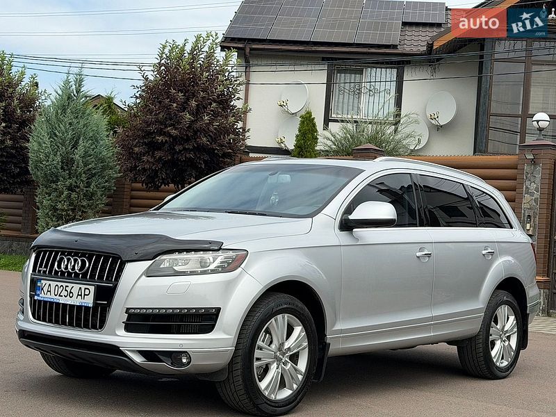 Позашляховик / Кросовер Audi Q7 2011 в Києві